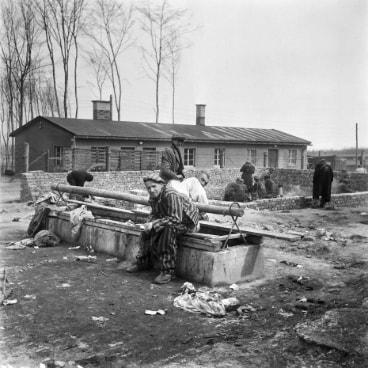afp-photo-eric-schwab-liberation-concentration-camps-1945